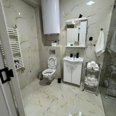 Apartment Sa Djakuzijem Priboj